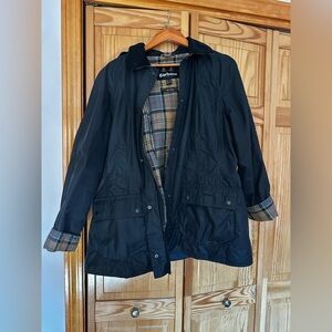 Barbour Beadnell Waxed Cotton Jacket with Hood